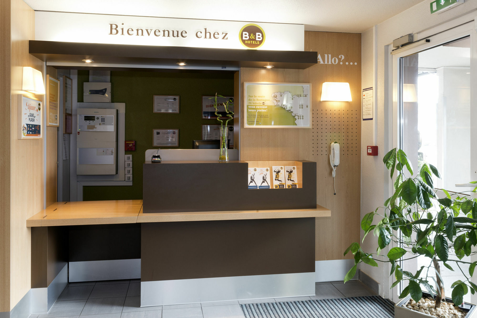 B&B Hôtel Saint-Malo Centre Exterior foto